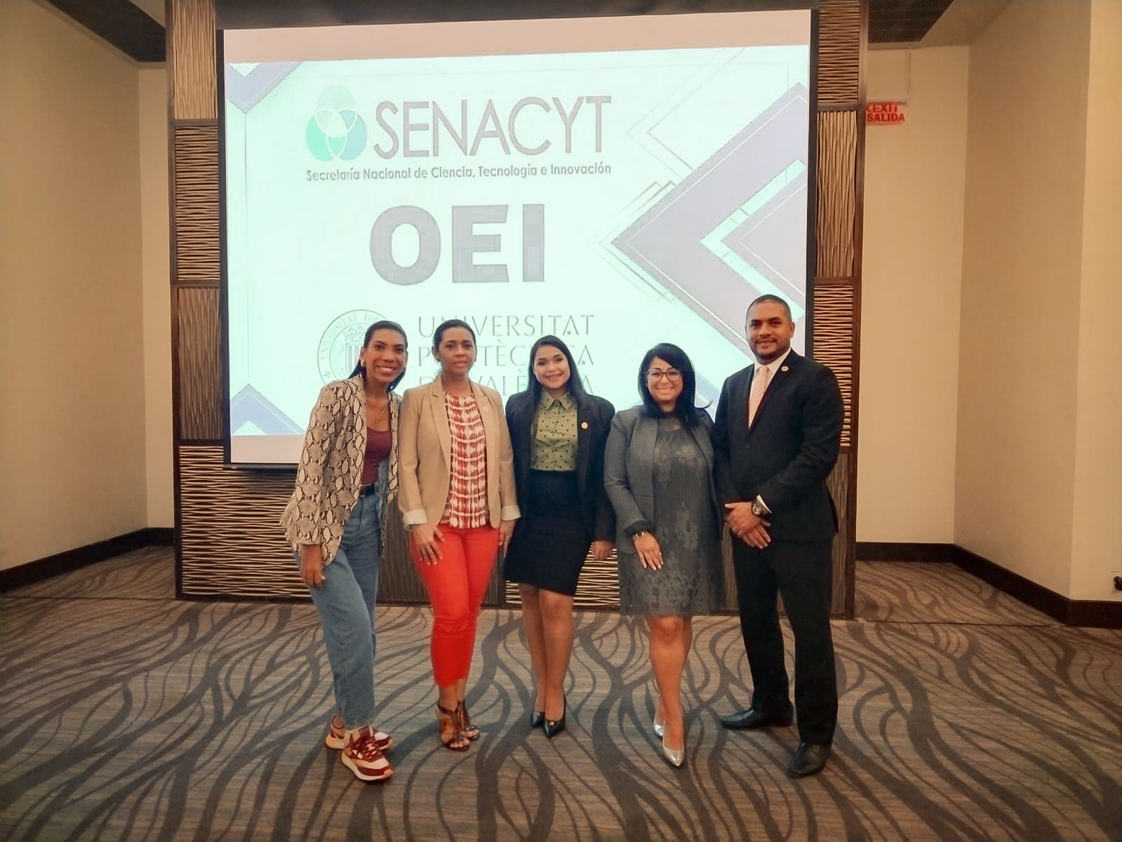 Docentes de la Universidad Del Istmo participan en proyecto para la