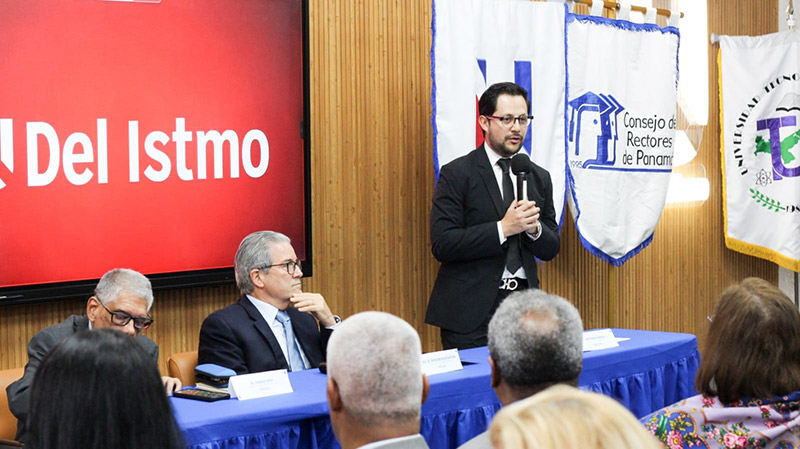 Ministro de Salud Inaugura la Semana de la Promoción de la Salud en la Universidad Del Istmo