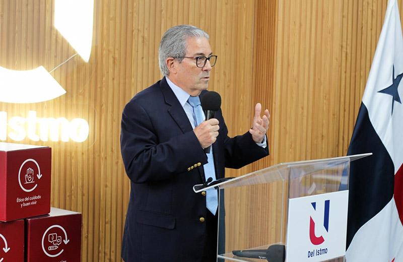 Ministro de Salud Inaugura la Semana de la Promoción de la Salud en la Universidad Del Istmo