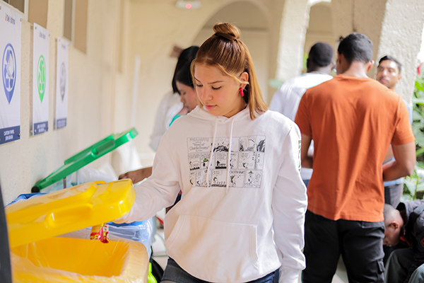 Universidad del Istmo es la única de Panamá en The Impact Rankings y destaca en QS Latinoamérica 2026
