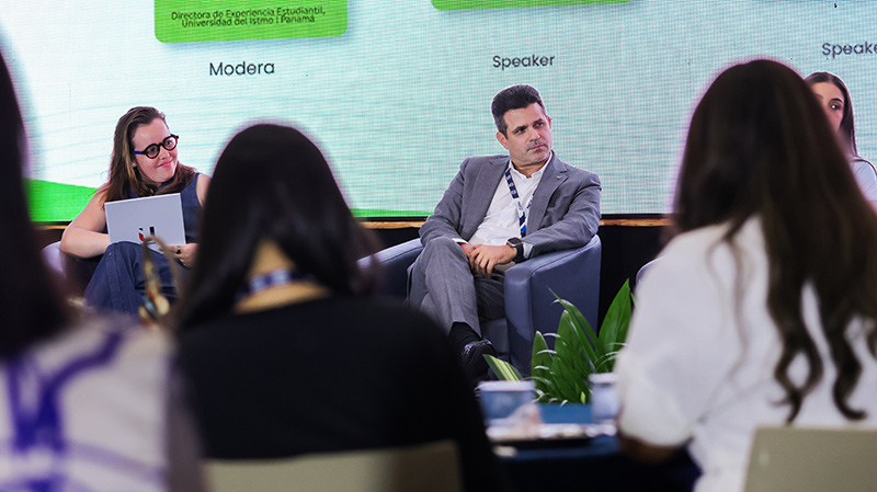 Directora de Experiencia y Crecimiento representa a la U Del Istmo en Let’s Meet Panamá 2026
