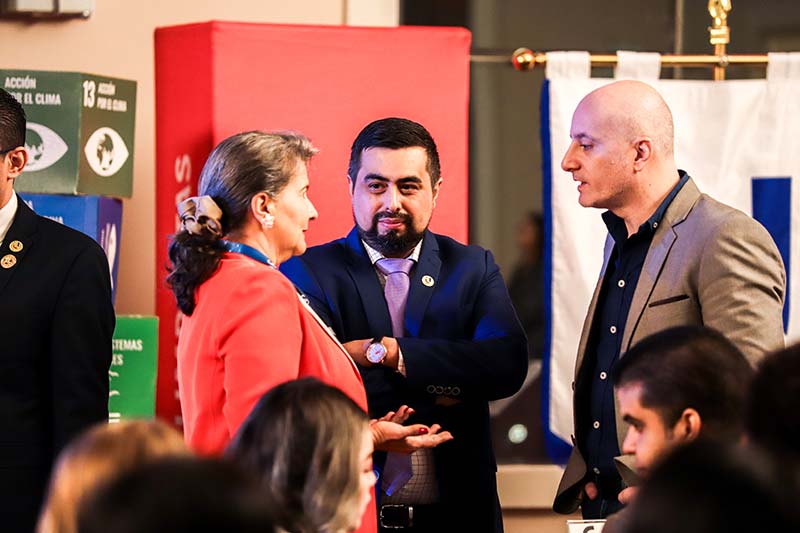 Universidad del istmo recibe visita de pares académicos para la acreditación de la licenciatura en derecho y ciencias políticas