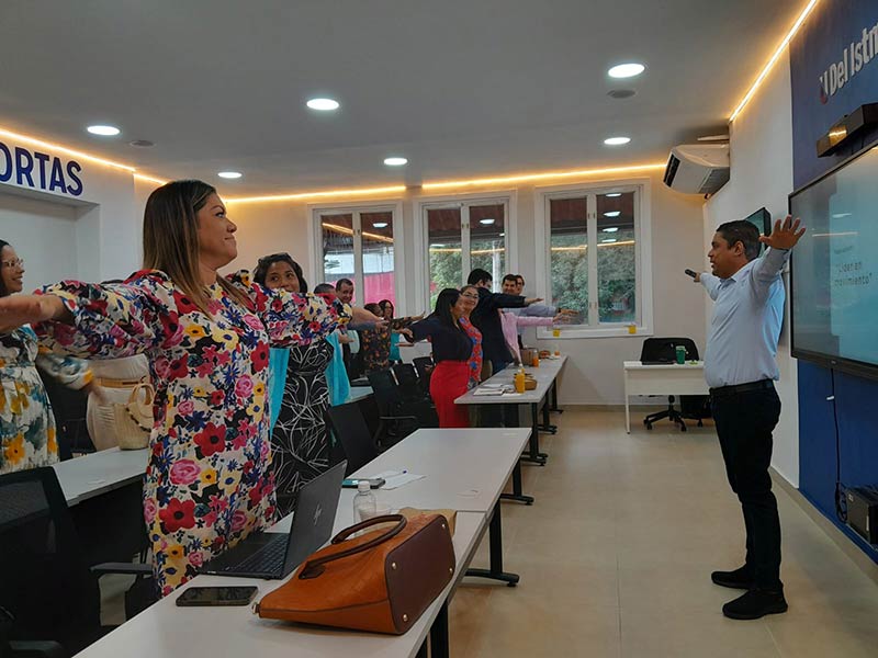 La U del Istmo se convierte en sede del Lanzamiento del Programa de Liderazgo de Directivos de Escuela de San Miguelito 2025