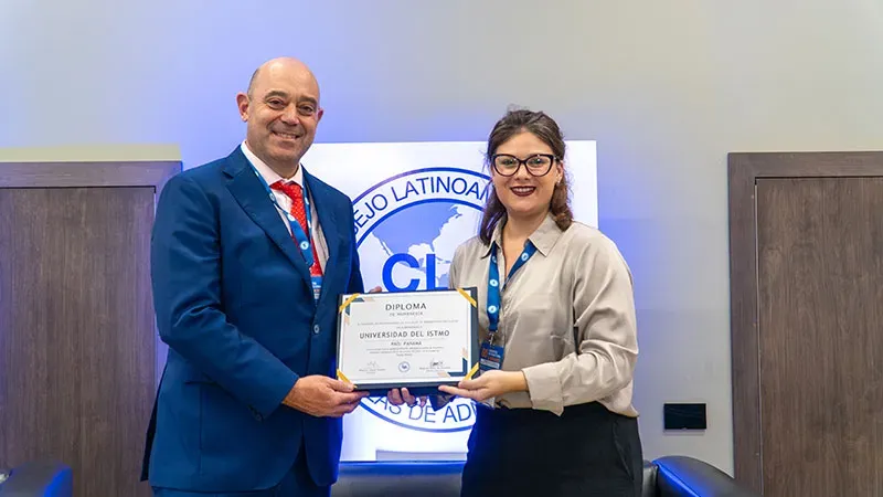 entrega diploma membresia