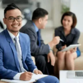 licenciatura en negocios internacionales min card opt